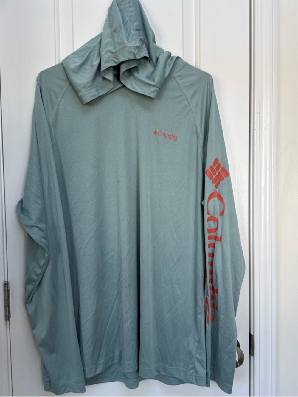 Columbia Men's Sage Green Hooded Sun Shirt with Coral Logo